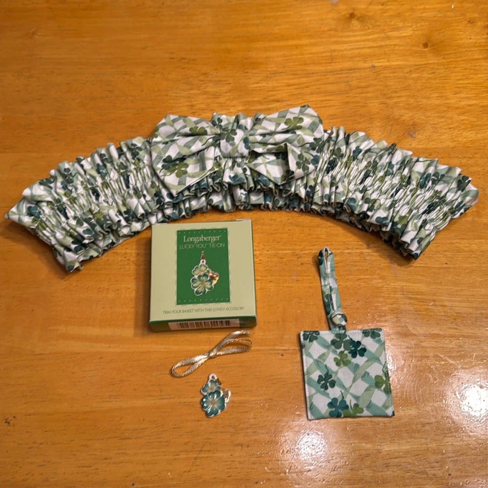 Longaberger Lucky You Tie-On, Garter and small Handle Gripper. New.